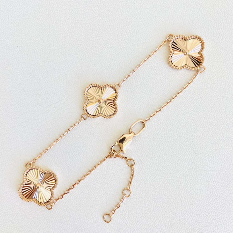 Браслет золотий "Конюшина" в червоному золоті Бс1553-3