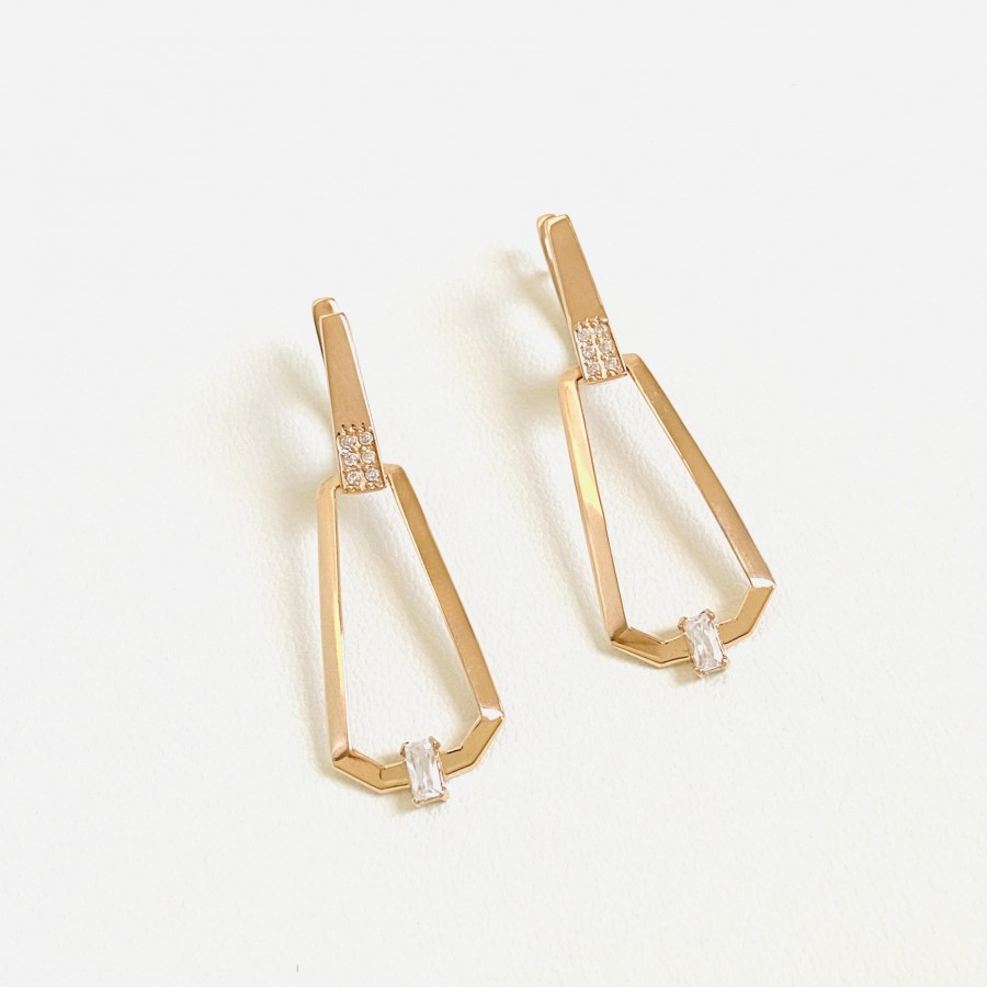 Золоті сережки-підвіски «Геометрія» з фіанітами С620