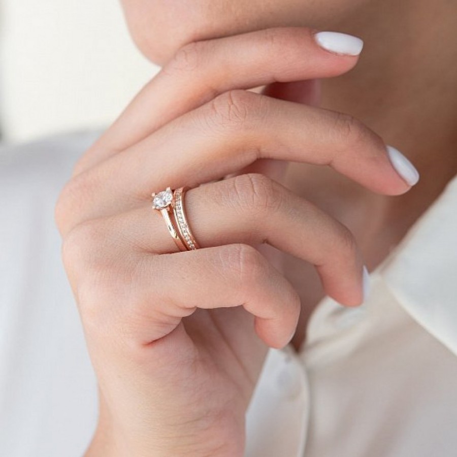 Заручальна золота каблучка з фіанітами К1881