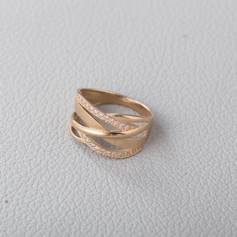 Золотое кольцо широкое с фианитами. К1787