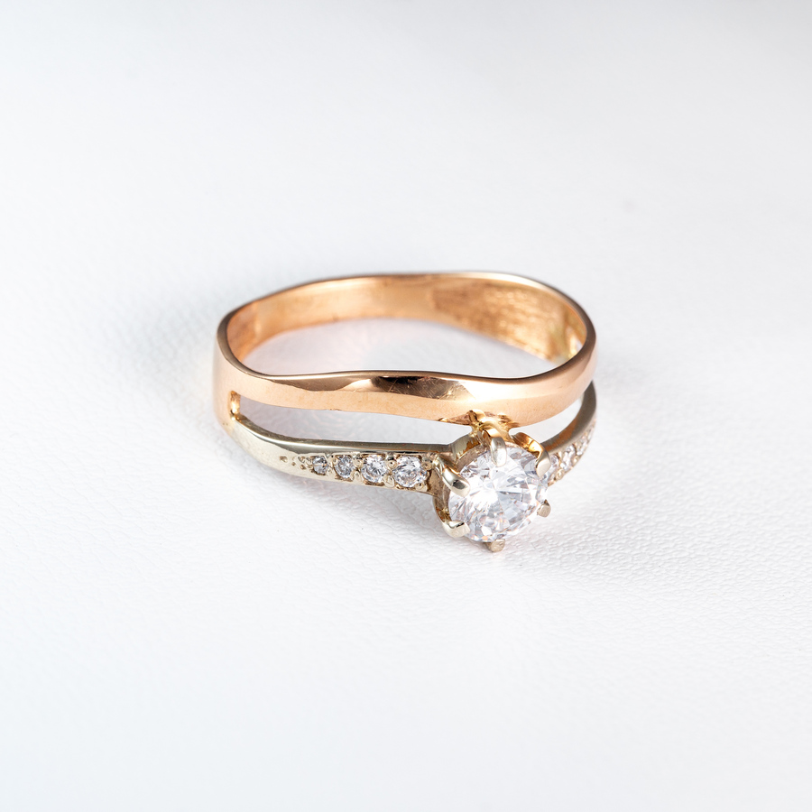 Золотое кольцо для помолвки К1630