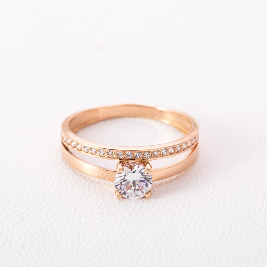 Помолвочное золотое кольцо с фианитами К1881