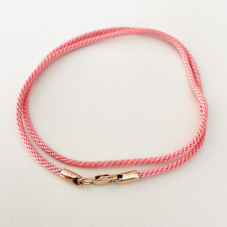 Шелковый розовый шнурок с гладкой золотой застежкой ш2002