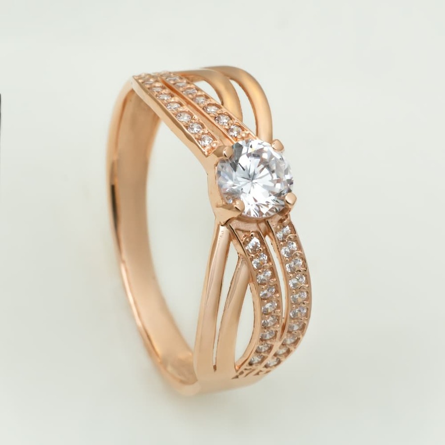 Золотое кольцо с фианитами помолвочное K1753
