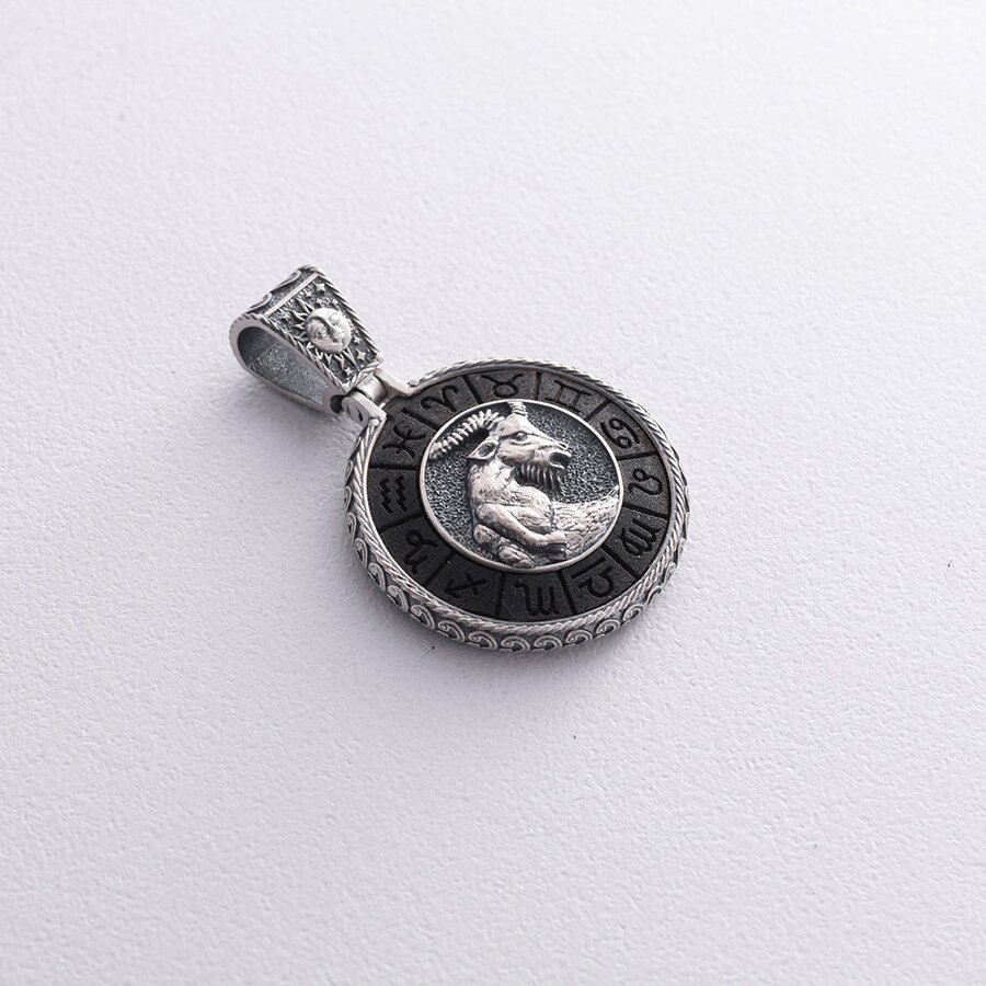 Срібний кулон "Знак зодіаку Козеріг" з ебеном 1041козеріг