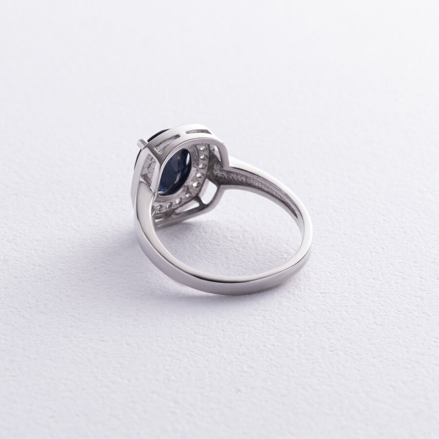 Серебряное кольцо с сапфиром и фианитами GS-01-060-3110