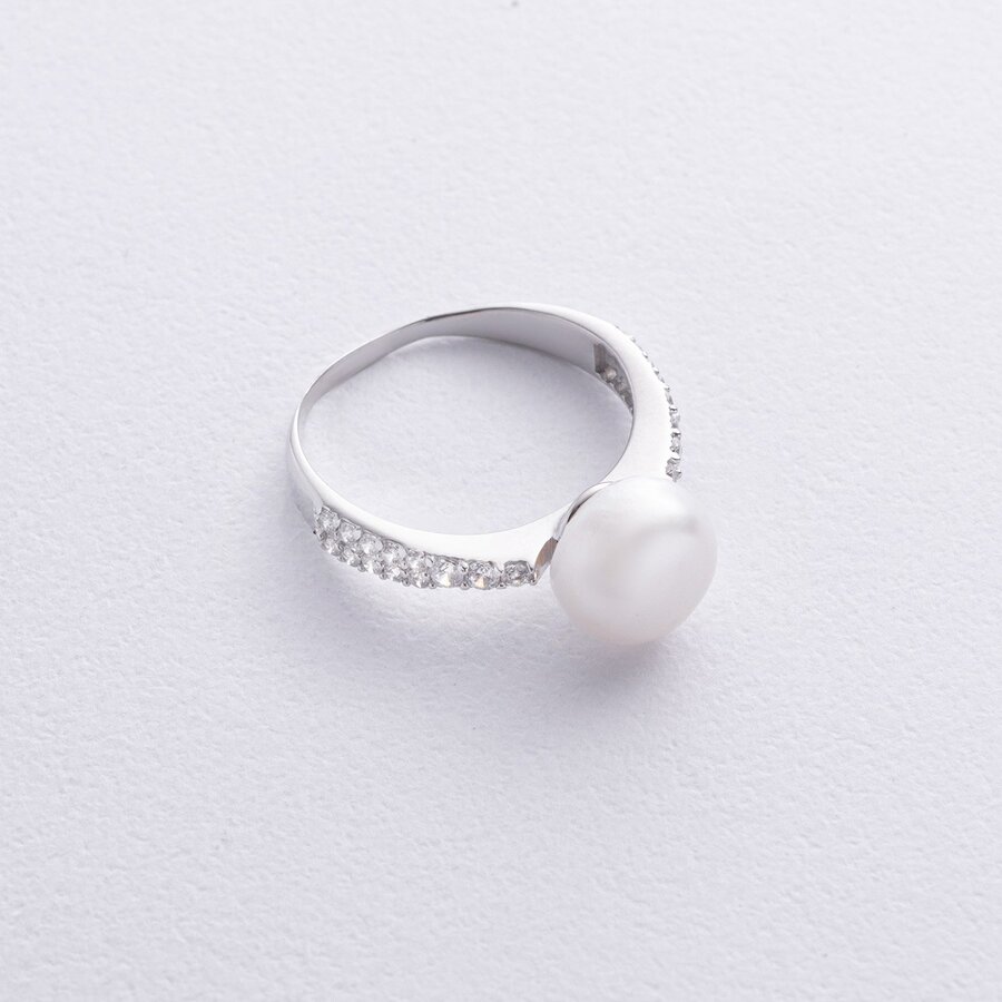 Серебряное кольцо с жемчугом и фианитами 901-00290