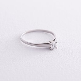 Помолвочное серебряное кольцо с фианитом 472
