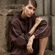 Жорсткий браслет "Змія" у жовтому золоті (фіаніти) б05629