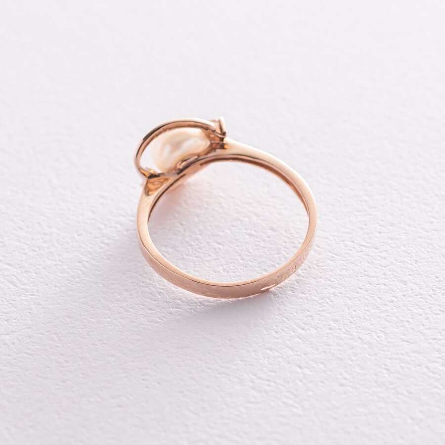 Золотое кольцо с культ. пресн. жемчугом и фианитами к05500