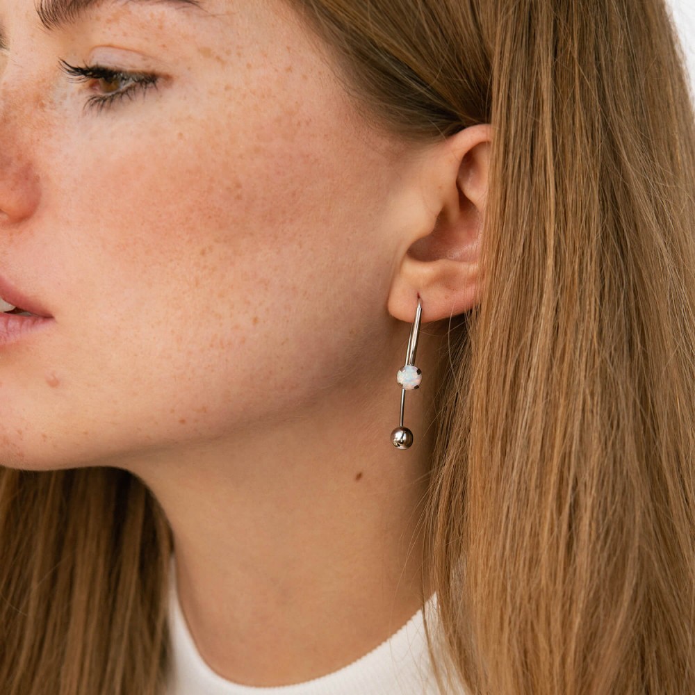 Сережки "Натхнення" у білому золоті (синт. опал) с09237 Сережки "Натхнення" у білому золоті (синт. опал) с09237