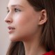 Сережки - пусети "Бджілки" у жовтому золоті (фіаніти) с08570