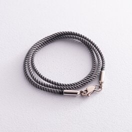 Шелковый серый шнурок с гладкой золотой застежкой (2 мм) кол02341