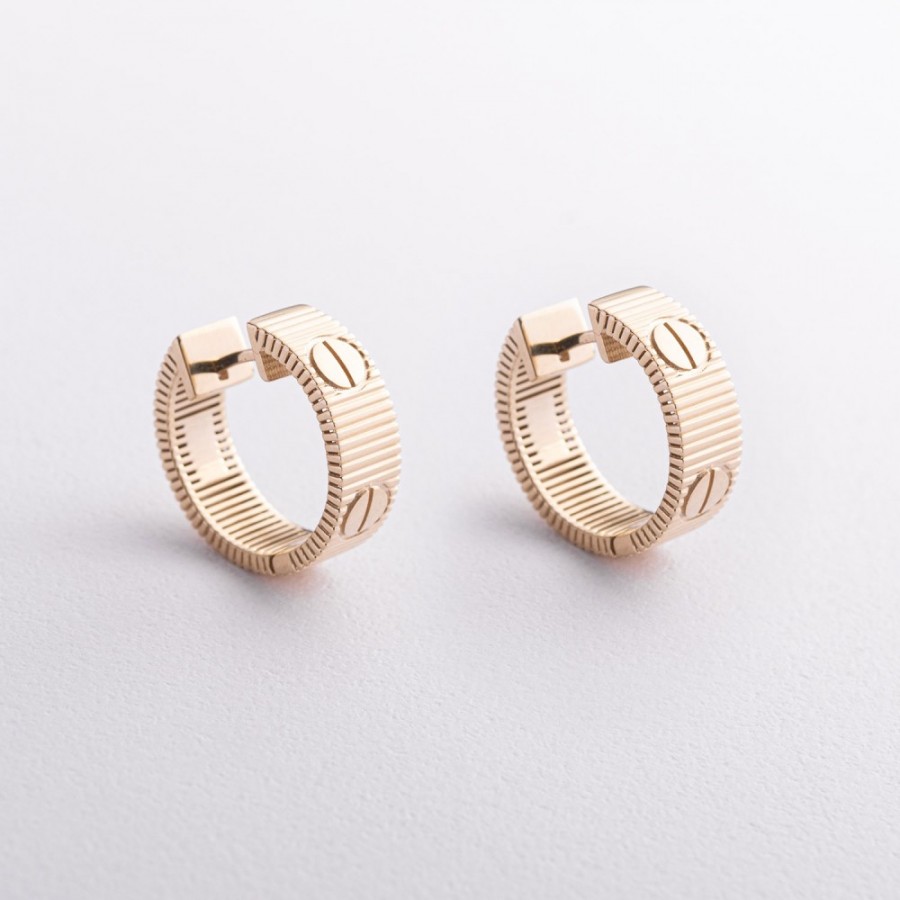 Сережки - кільця "Love" у жовтому золоті с09678