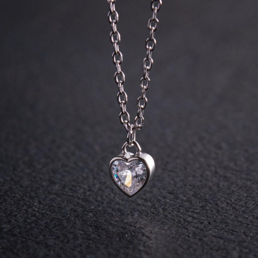 Серебряное колье "Сердечко" с фианитом 181253