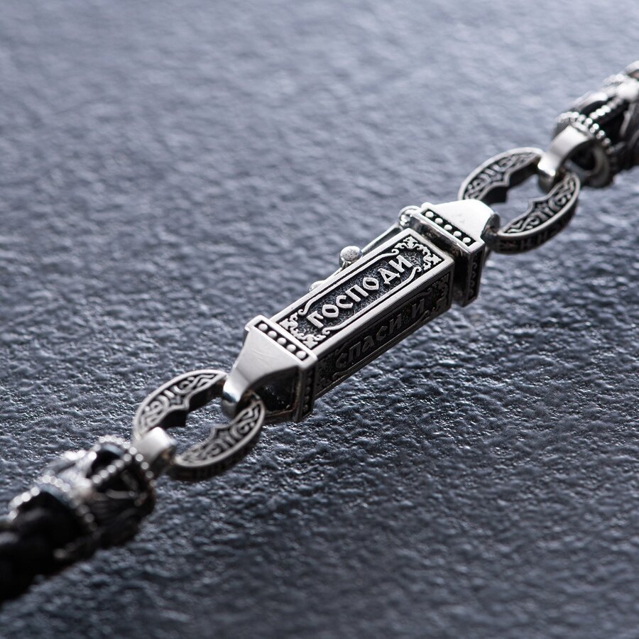 Шелковый шнурок "Спаси и Сохрани. С ликами святых" с серебряными вставками 1093шн