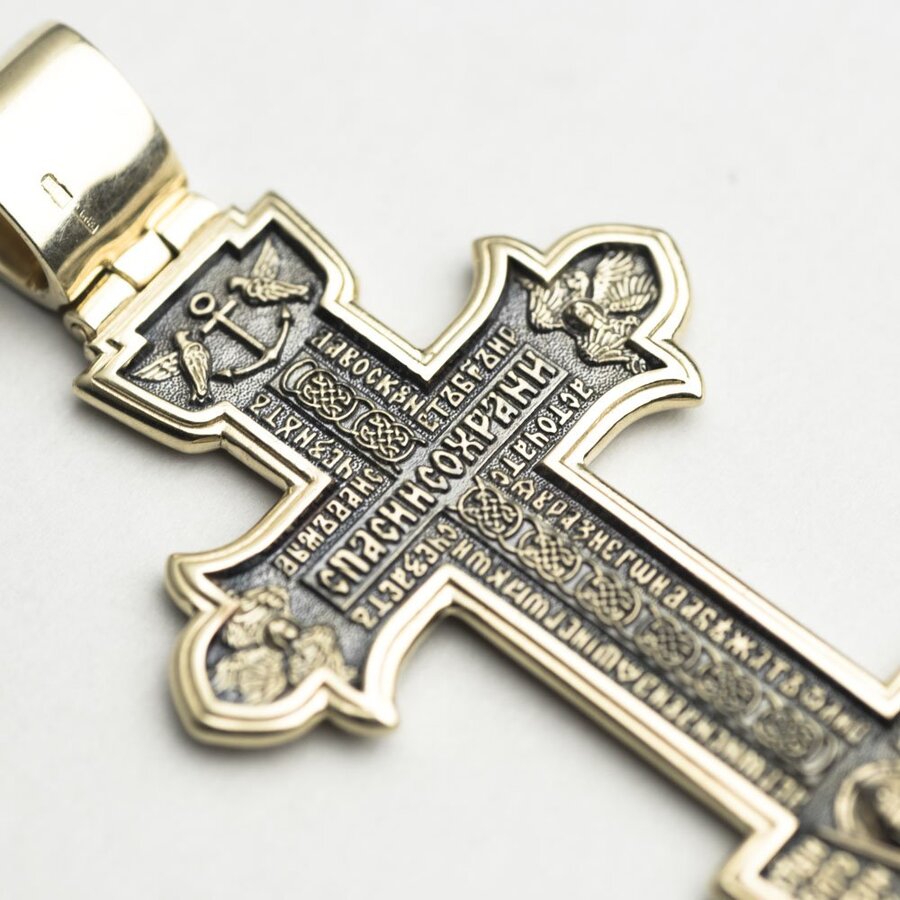 Золотой крест с чернением п03201