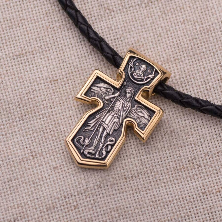 Серебряный крестик с позолотой и чернением 132391