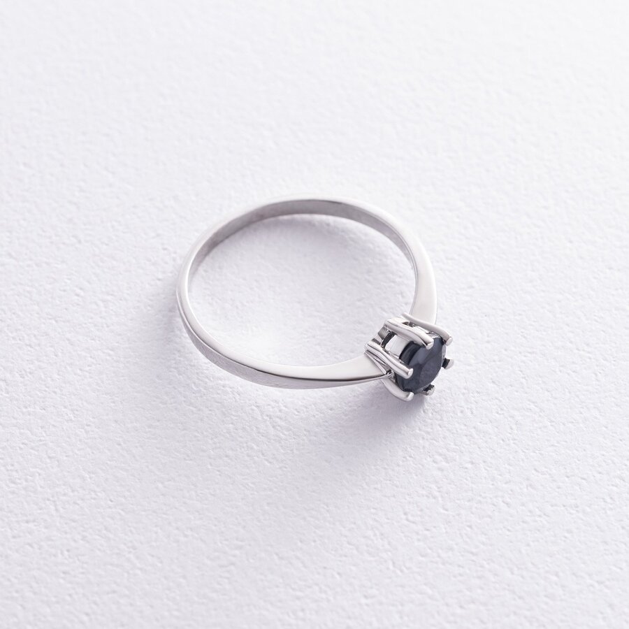 Серебряное кольцо с сапфиром GS-01-047-31