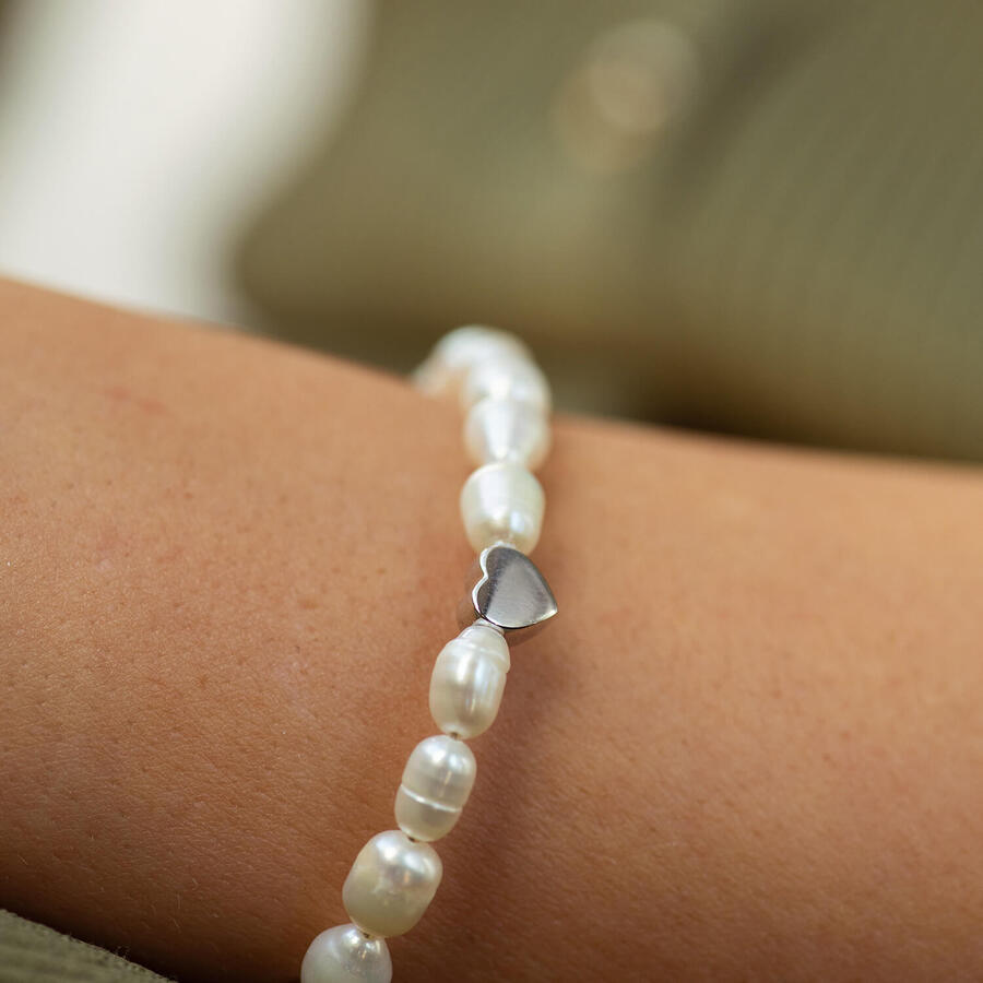 Срібний браслет "Сердечко" з перлами 905-01440