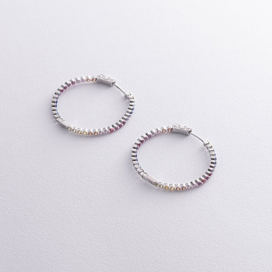 Серебряные серьги - кольца с разноцветными фианитами 123304