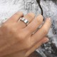 Каблучка "Love" в білому золоті к04712