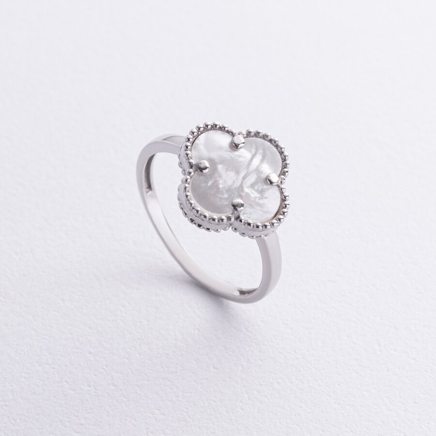 Серебряное кольцо "Клевер" (перламутр) 112768