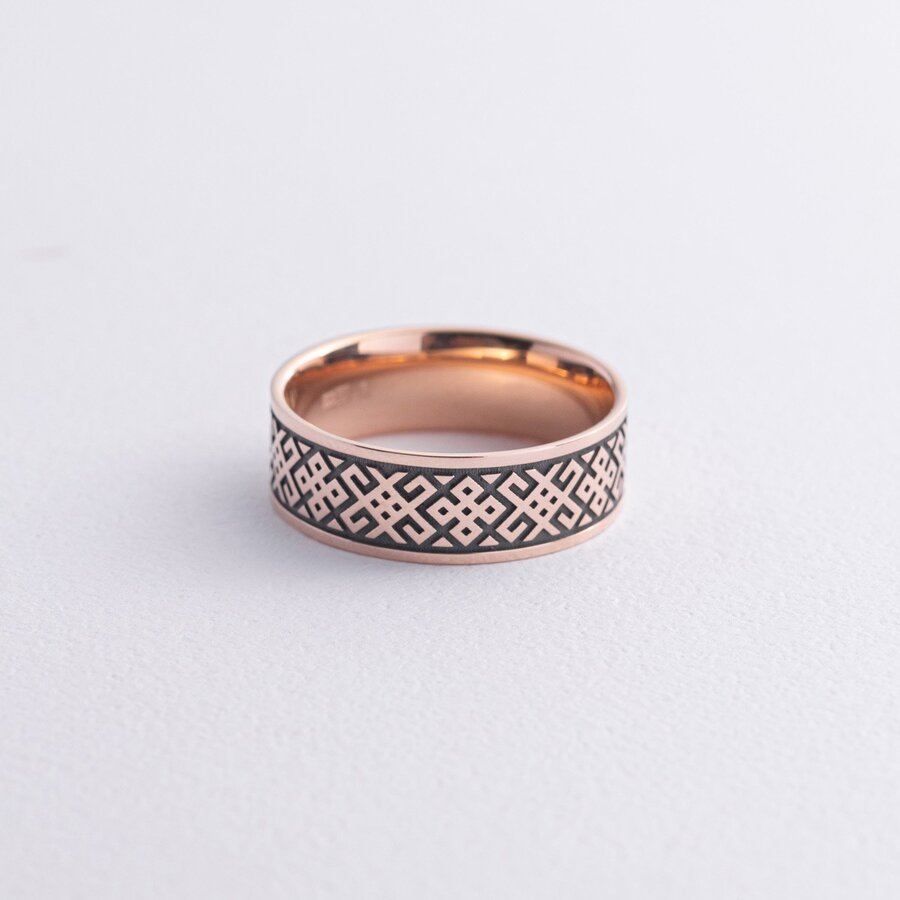 Золотое обручальное кольцо "Вышиванка" с чернением 240531300