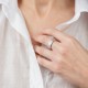 Каблучка "Love" у білому золоті к08423