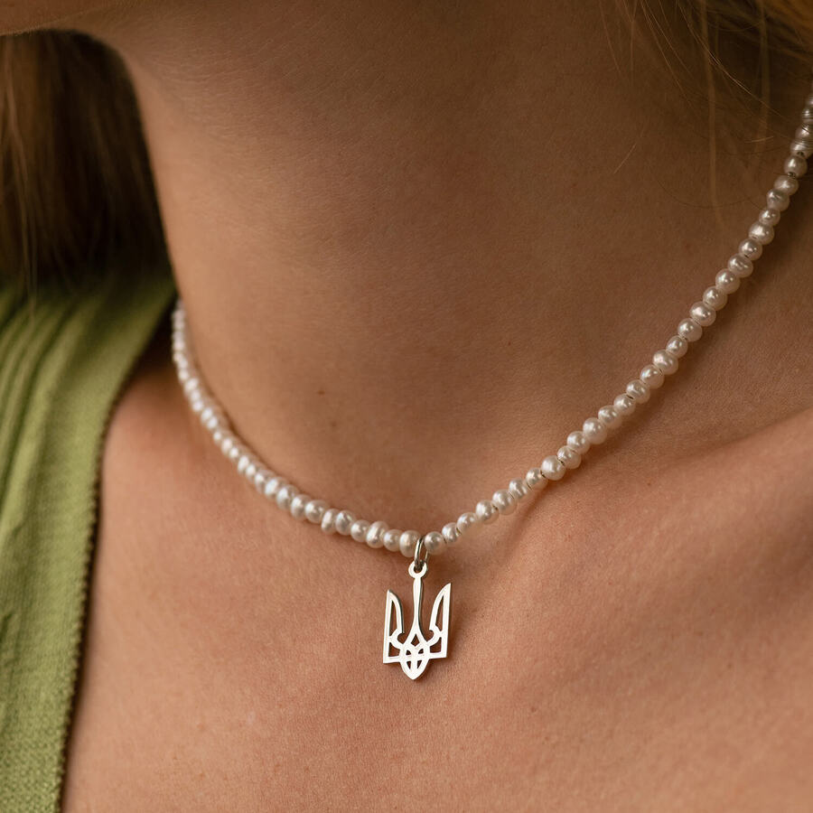 Серебряное колье "Герб Украины - Тризуб" с жемчугом 4054